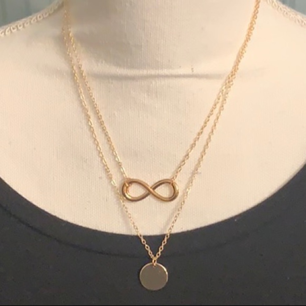 Infinity necklace.